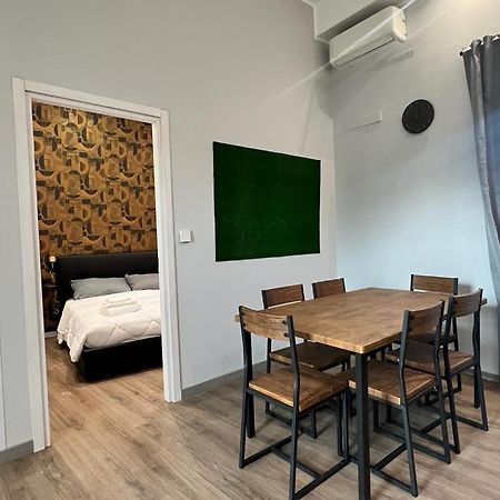 Regis 2 Appartamenti Resort Centro Storico Кивассо Экстерьер фото