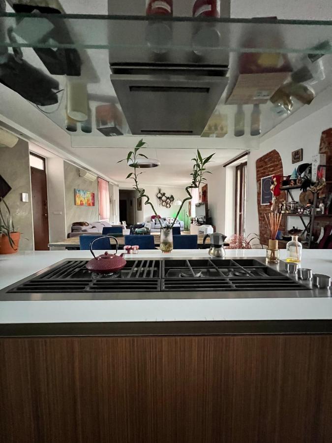 Regis 2 Appartamenti Resort Centro Storico Кивассо Экстерьер фото