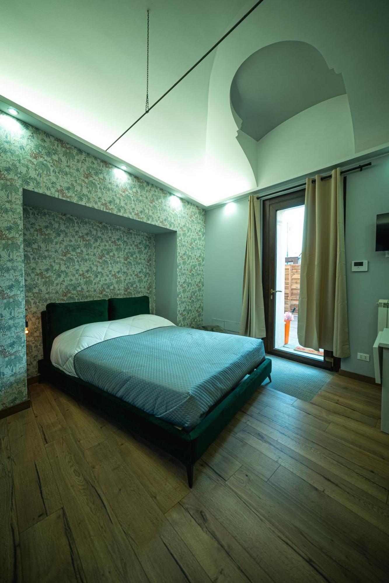Regis 2 Appartamenti Resort Centro Storico Кивассо Экстерьер фото