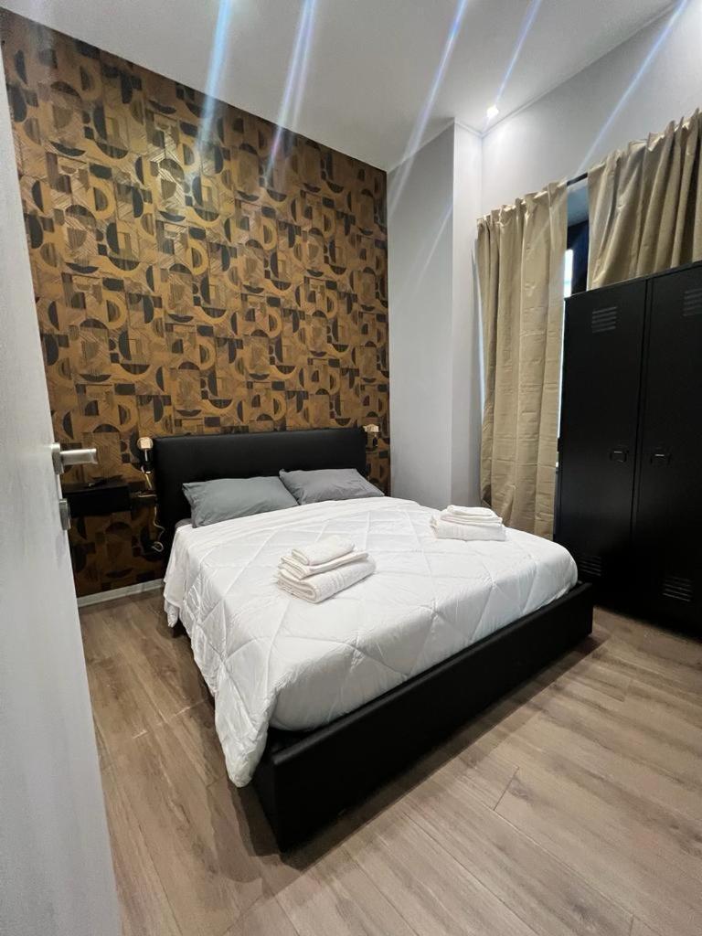 Regis 2 Appartamenti Resort Centro Storico Кивассо Экстерьер фото